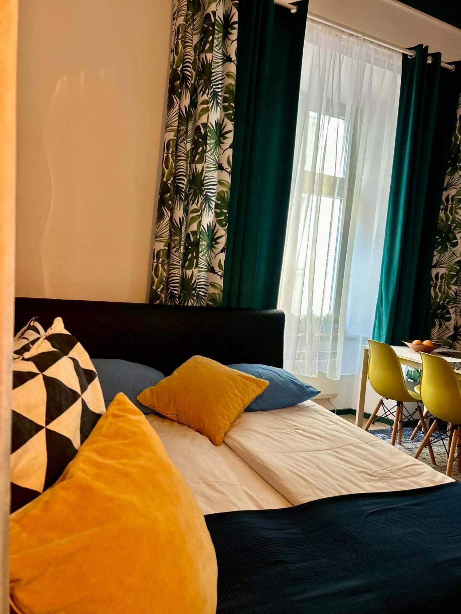 Vintage Senacka Apartaments Krakow Exterior photo